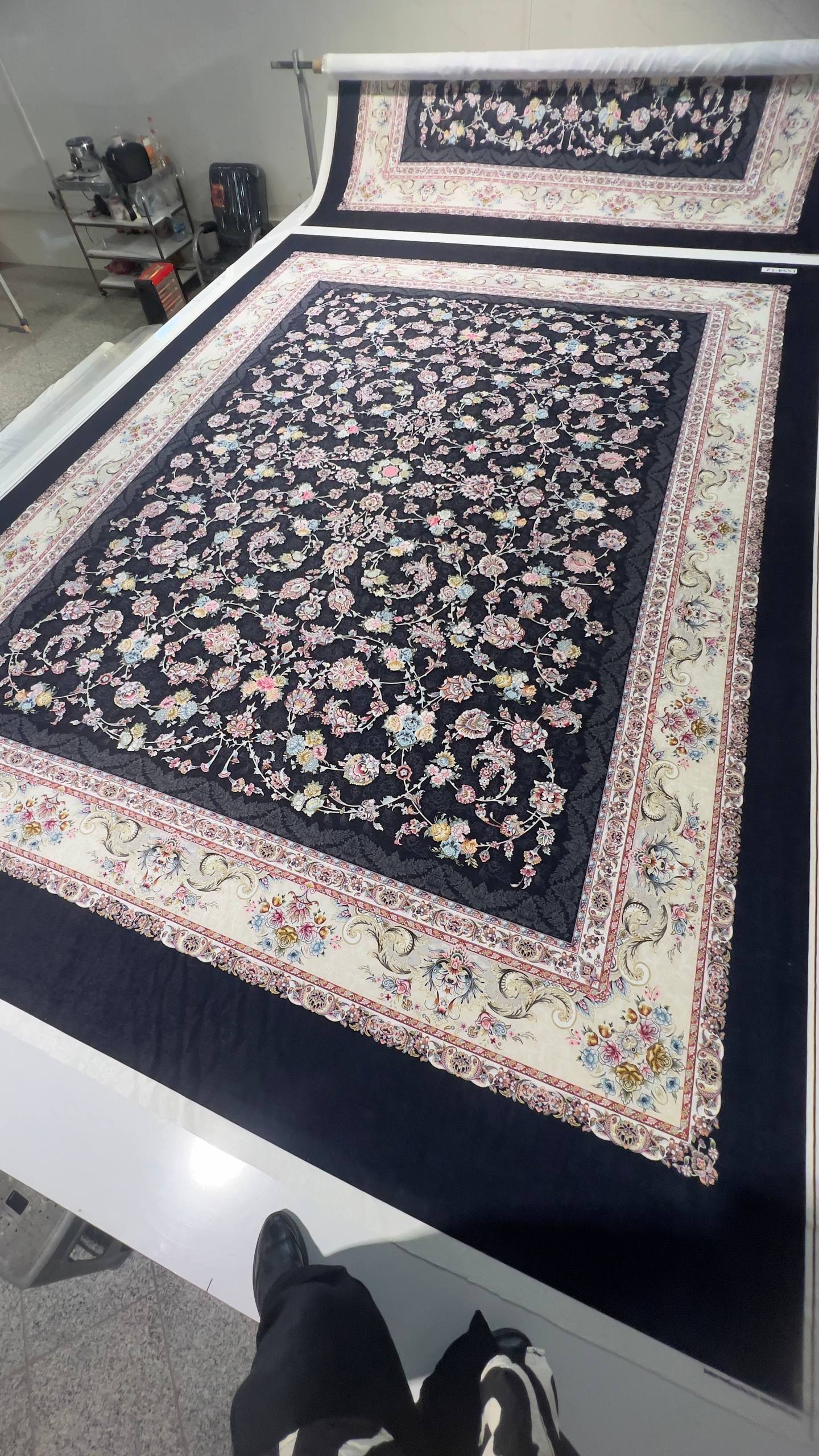 روفرشی کش دار مخمل شانل کد 1554