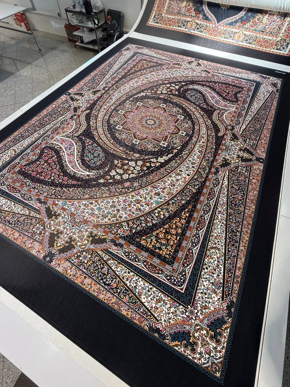 روفرشی کش دار مخمل شانل کد 0955