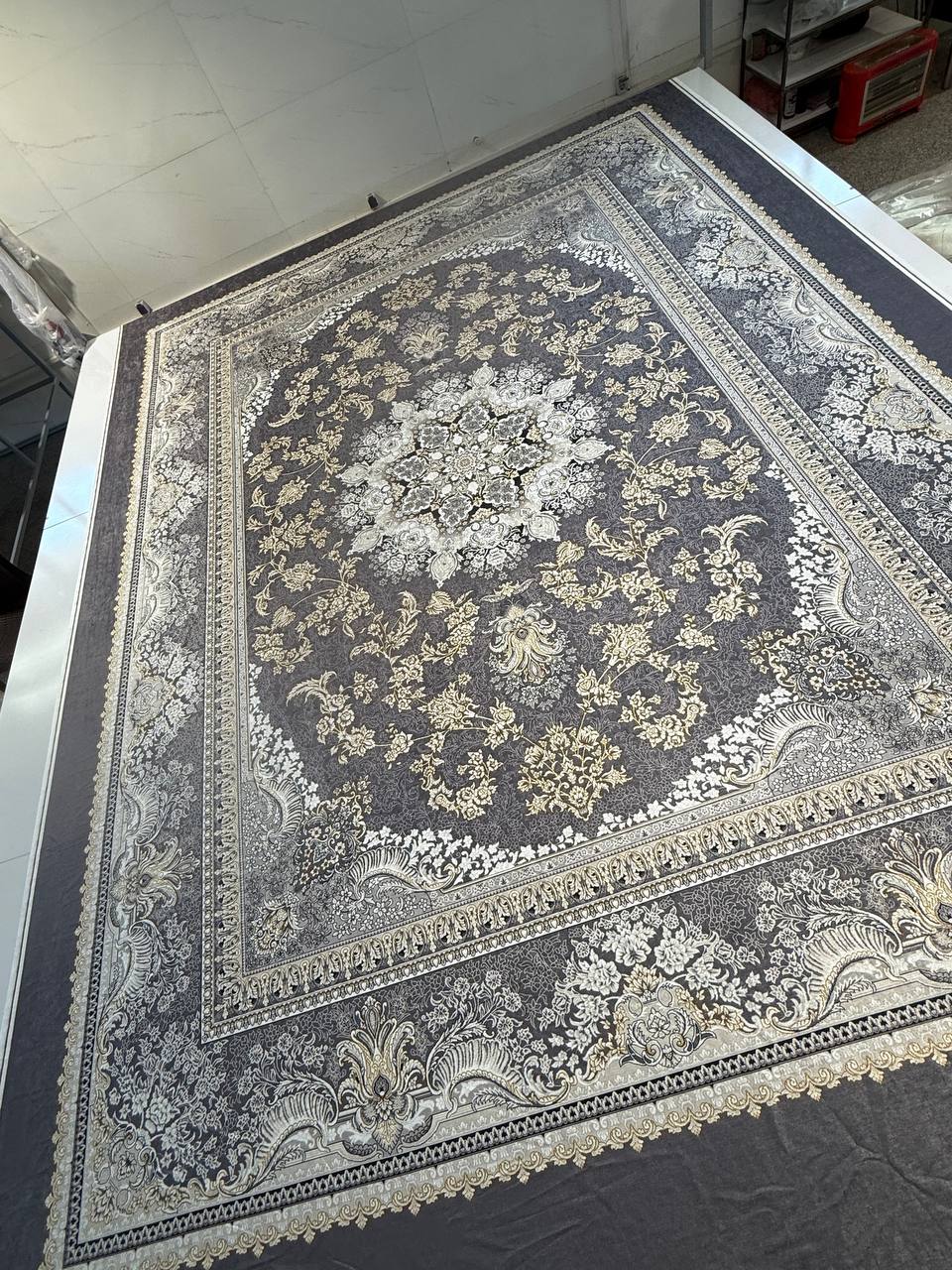 روفرشی کش دار مخمل شانل کد 2674