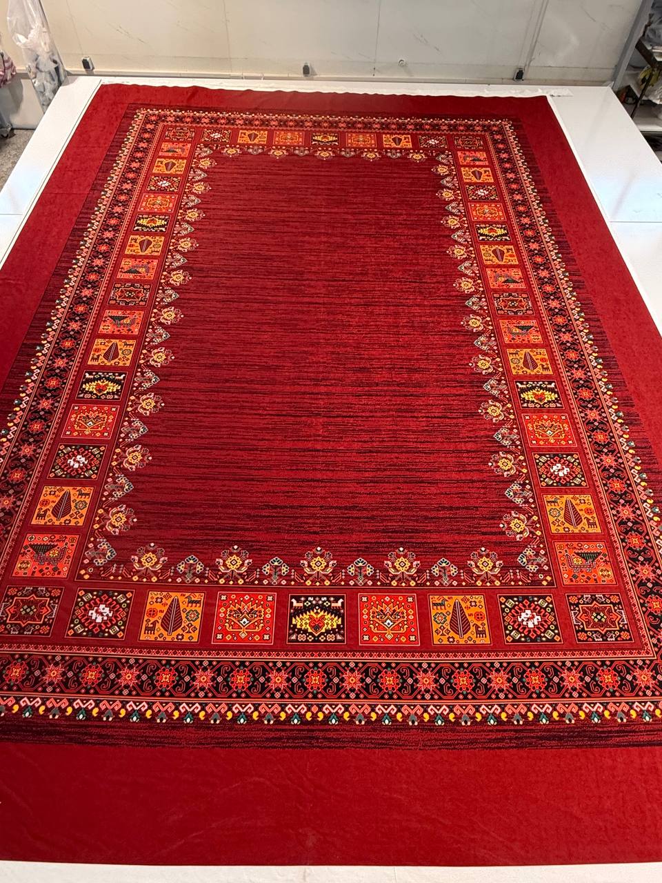 روفرشی کش دار مخمل شانل کد2659