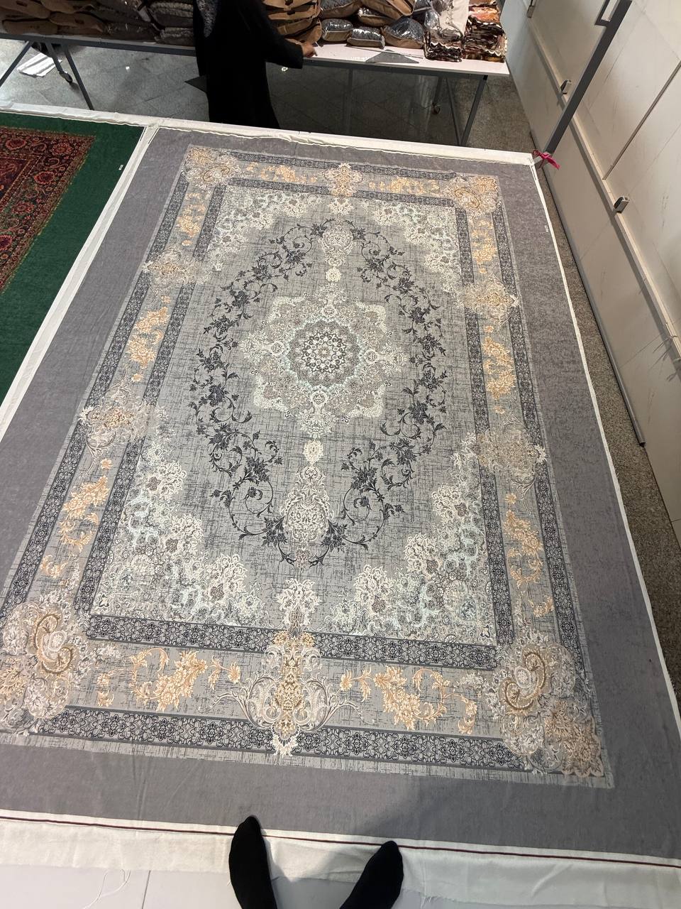 روفرشی کش دار مخمل شانل کد 841