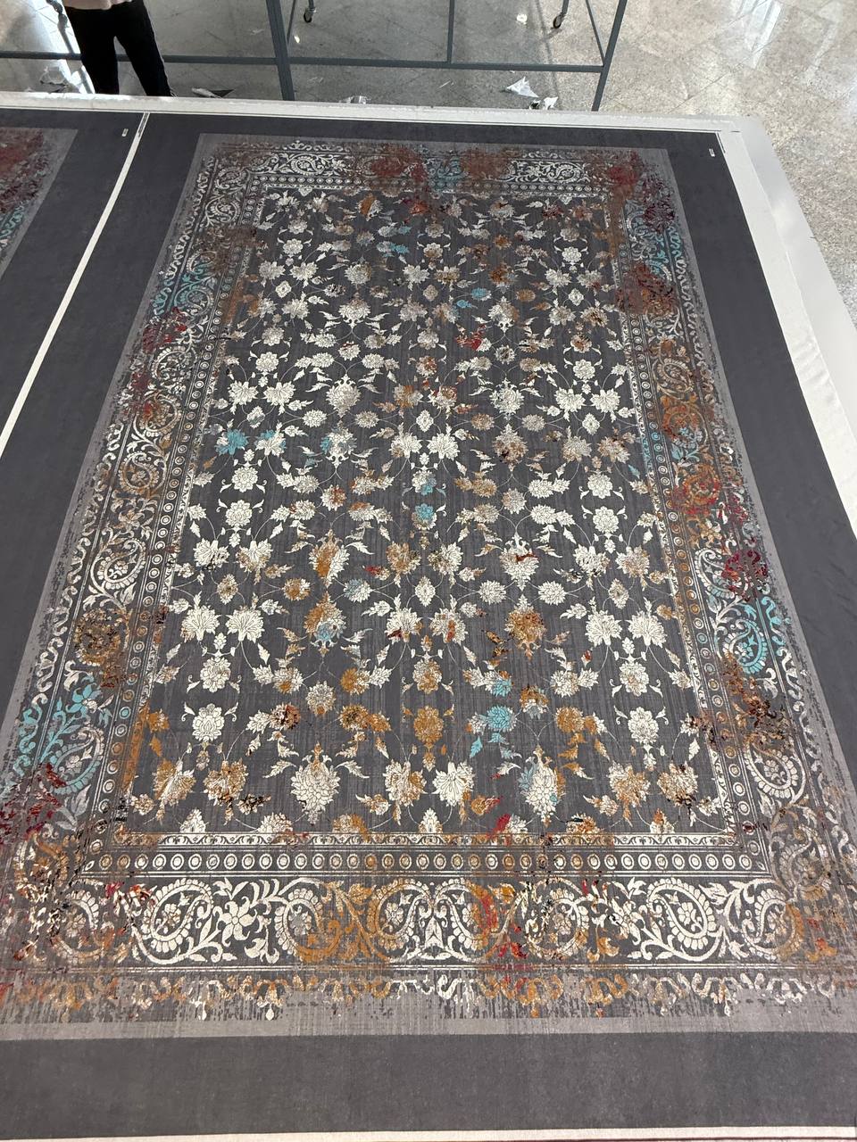 روفرشی کش دار مخمل شانل کد 1650
