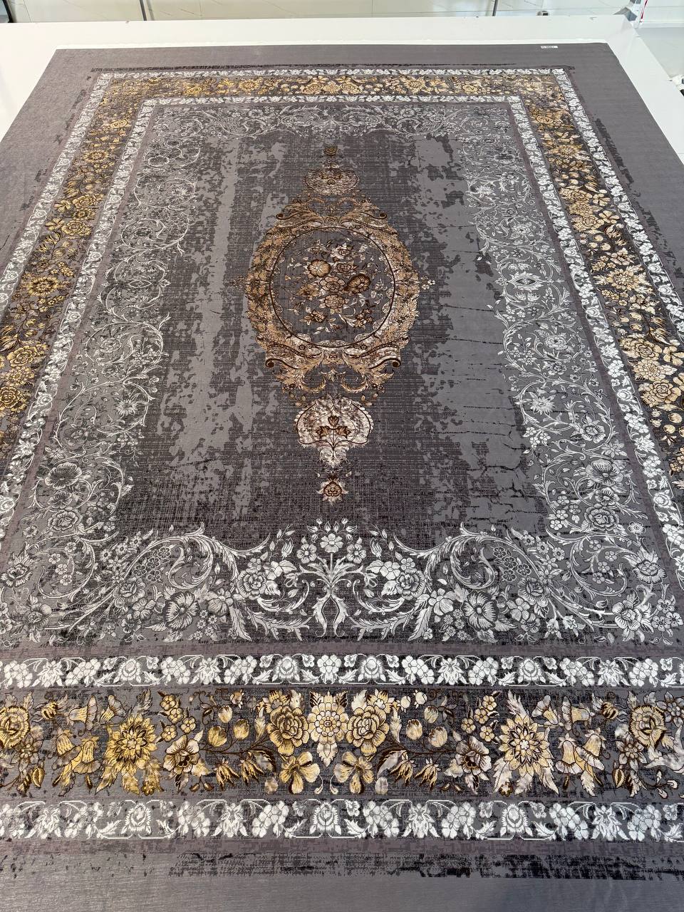 روفرشی کش دار مخمل شانل کد 1990