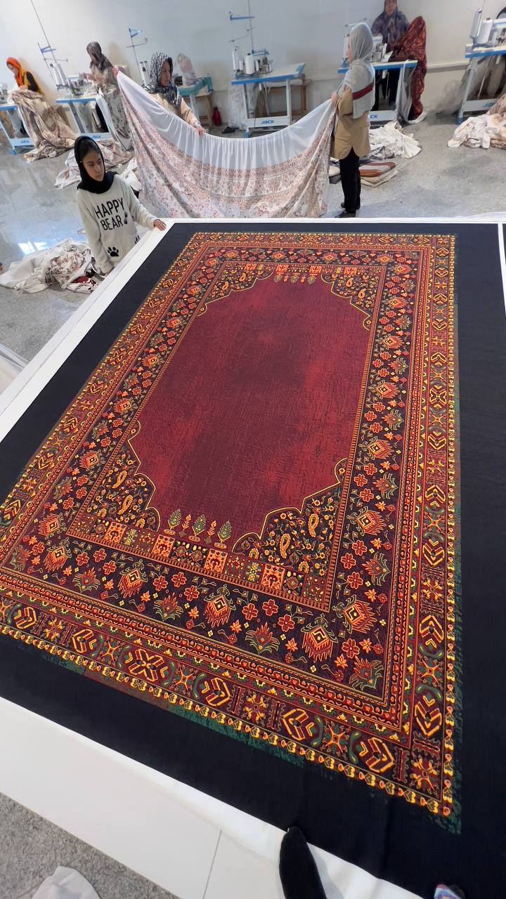 روفرشی کش دار مخمل شانل کد 4094