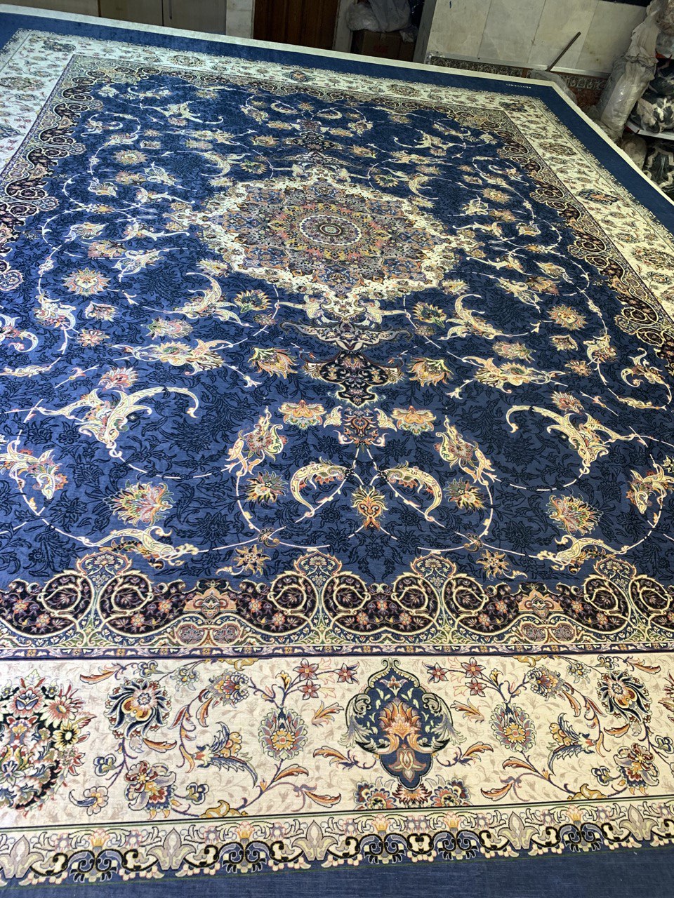 روفرشی کش دار مخمل شانل کد 0292